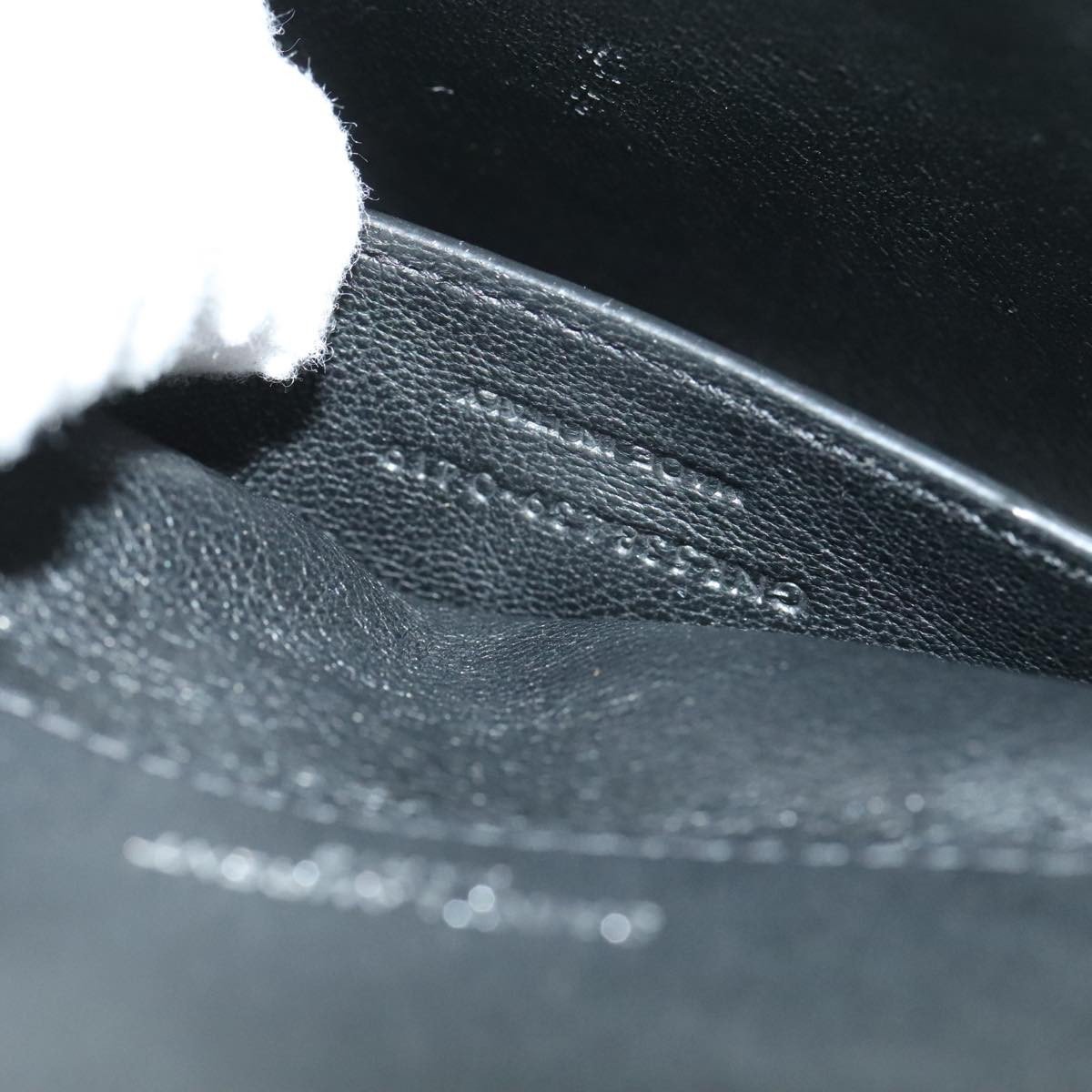 Saint Laurent Saint Laurent Vicky Crossbody Bag Vertical Quilted Patent Small Geel