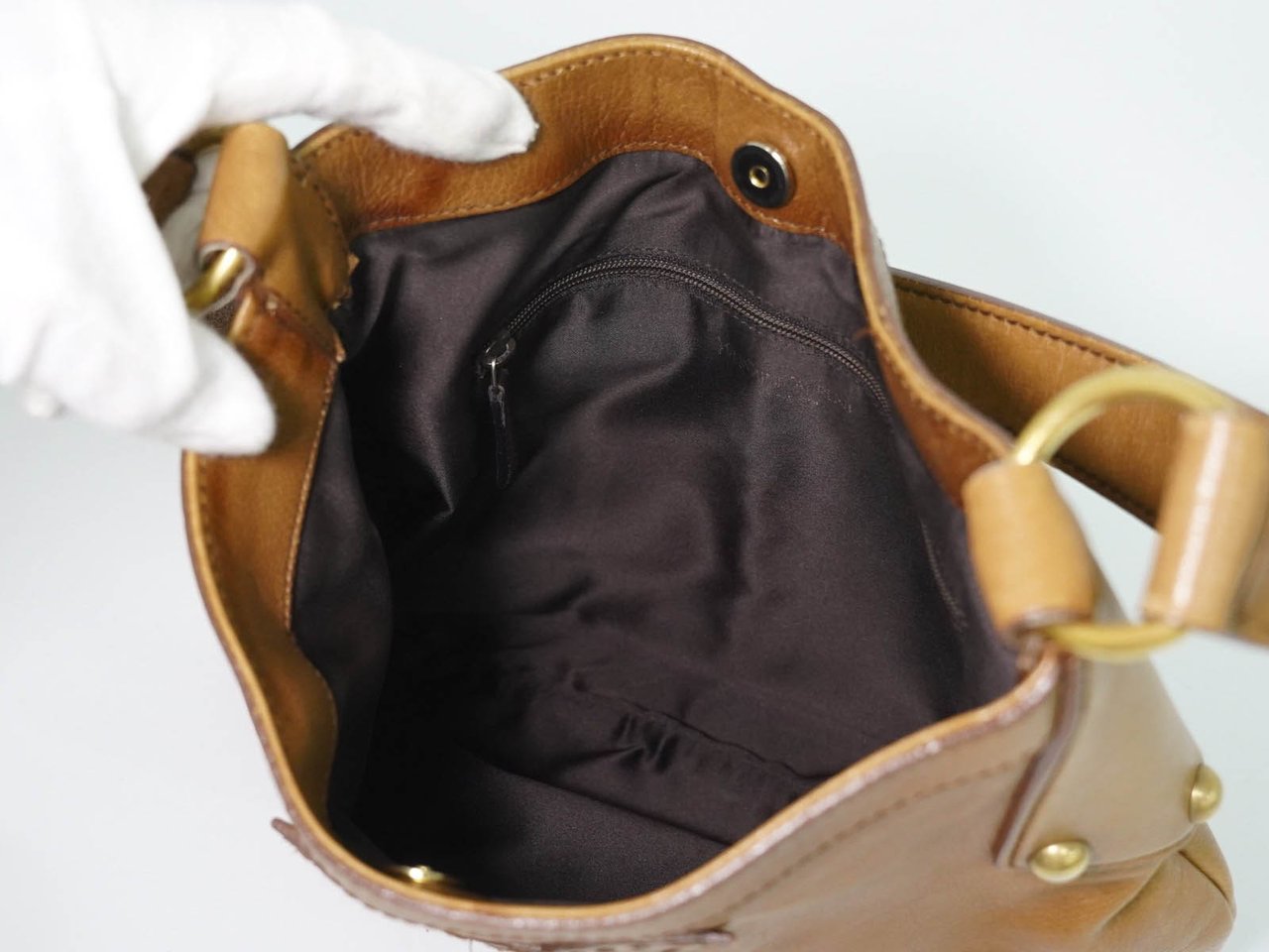 Saint Laurent Mombasa Hobo Leather Small Bruin