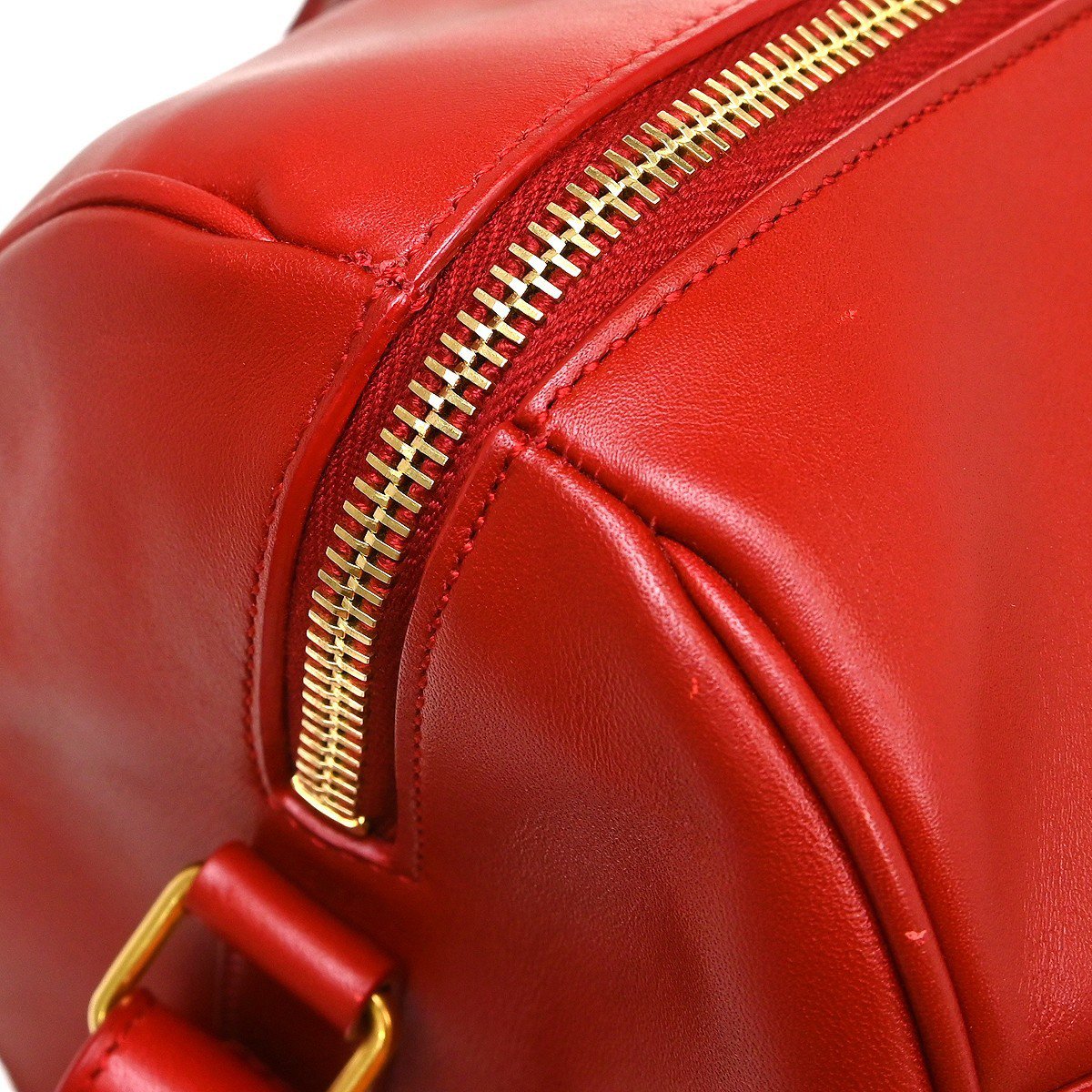 Saint Laurent Classic Duffle Leather 30 Rood