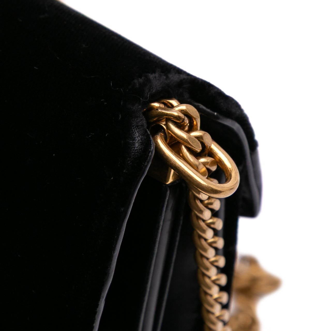 Saint Laurent Velvet Monogram Cassandra Clasp Bag Zwart