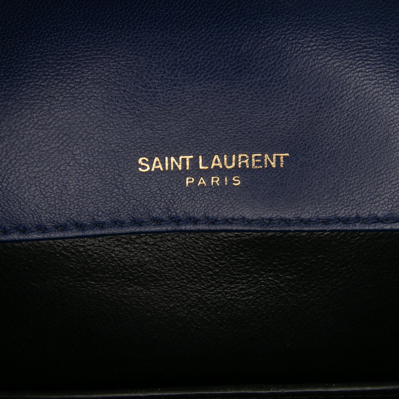 Saint Laurent Medium Lambskin Monogram Vicky Chain Bag Blauw