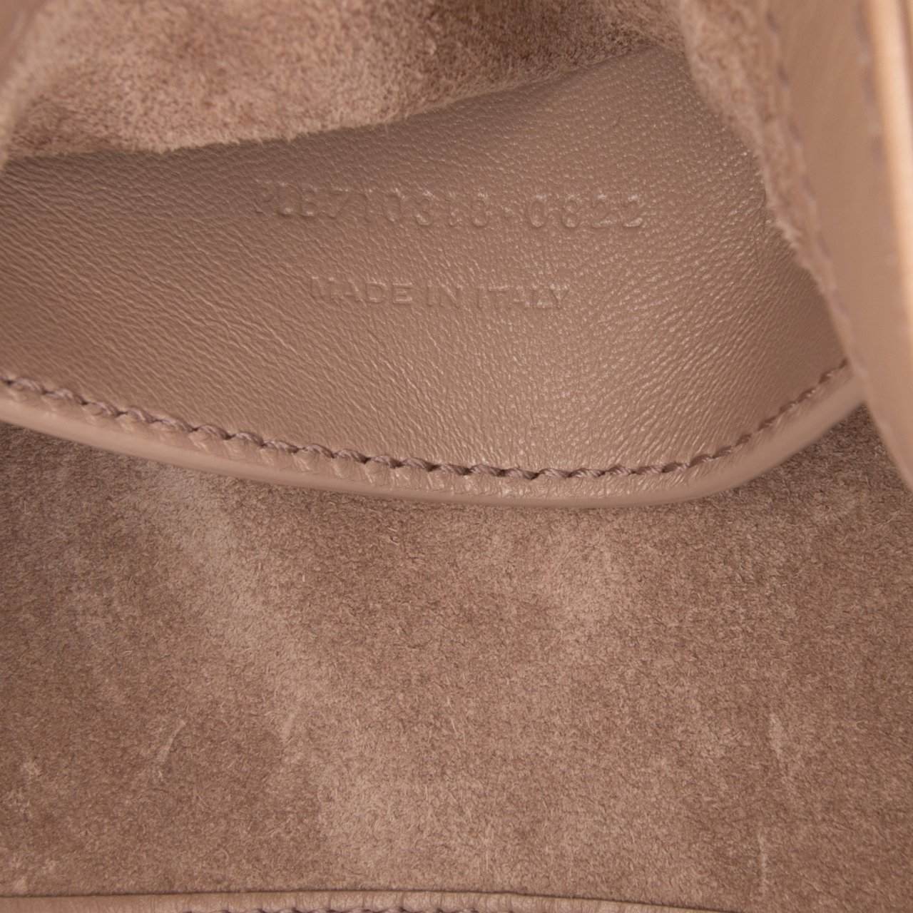 Saint Laurent Mini Calfskin Le 5 a 7 Shoulder Bag Bruin