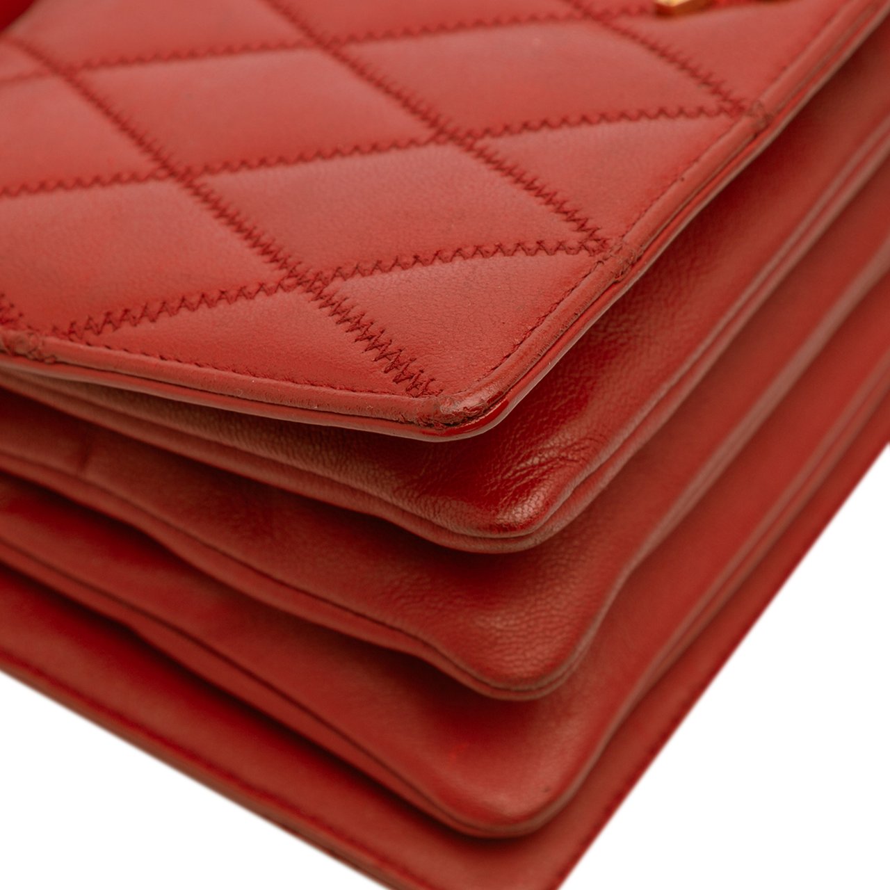 Saint Laurent Diamond Quilted Lambskin Angie Chain Bag Rood