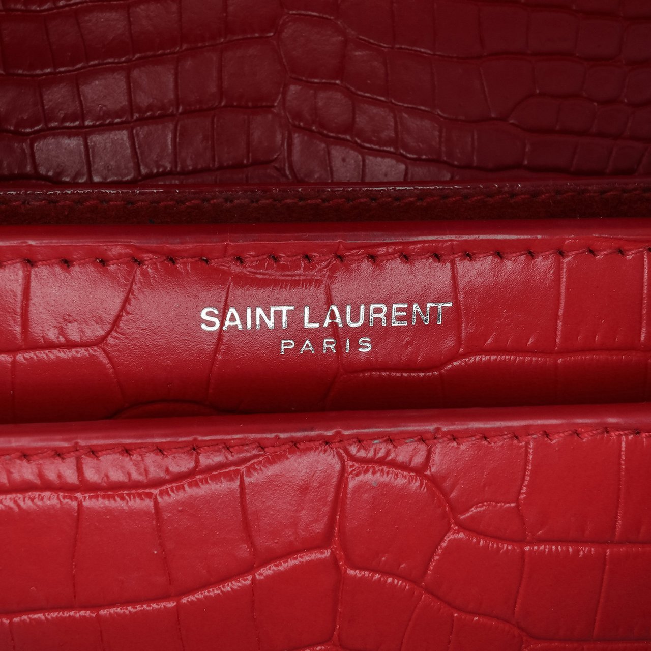 Saint Laurent Medium Croc Embossed Leather Sunset Crossbody Rood