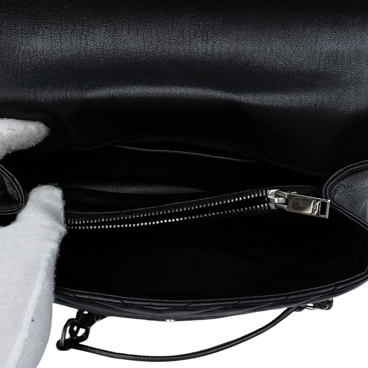 Saint Laurent Medium Chevron Sheepskin Monogram College Satchel Zwart