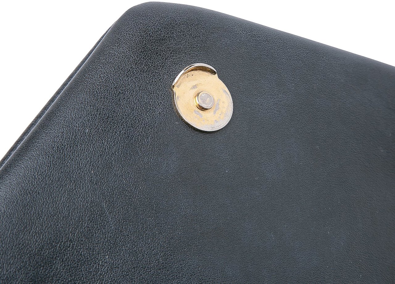 Saint Laurent Medium Matelasse Leather LouLou Shoulder Bag Zwart