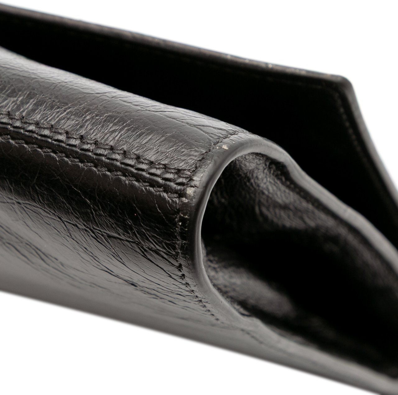 Saint Laurent Textured Patent Belle de Jour Clutch Zwart