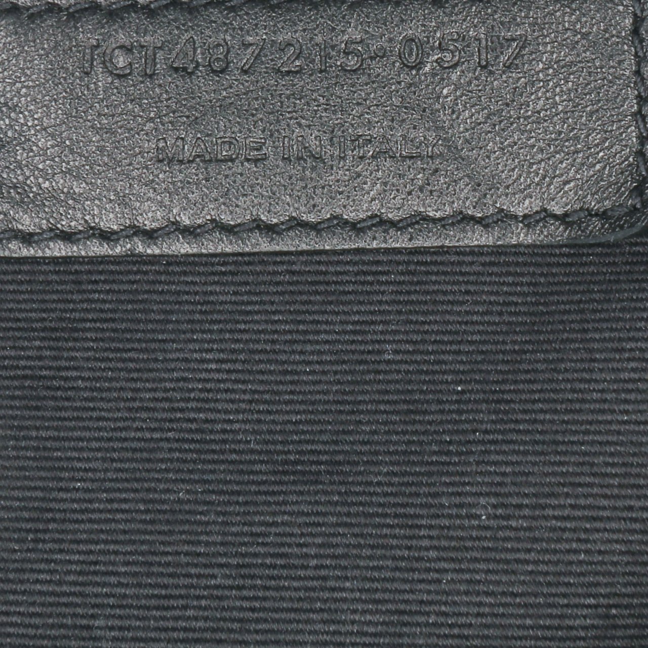 Saint Laurent Large Leather Monogram Matelasse LouLou Shoulder Bag Grijs