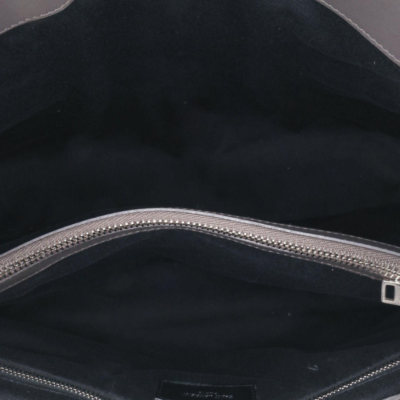 Saint Laurent Large Leather Monogram Matelasse LouLou Shoulder Bag Grijs