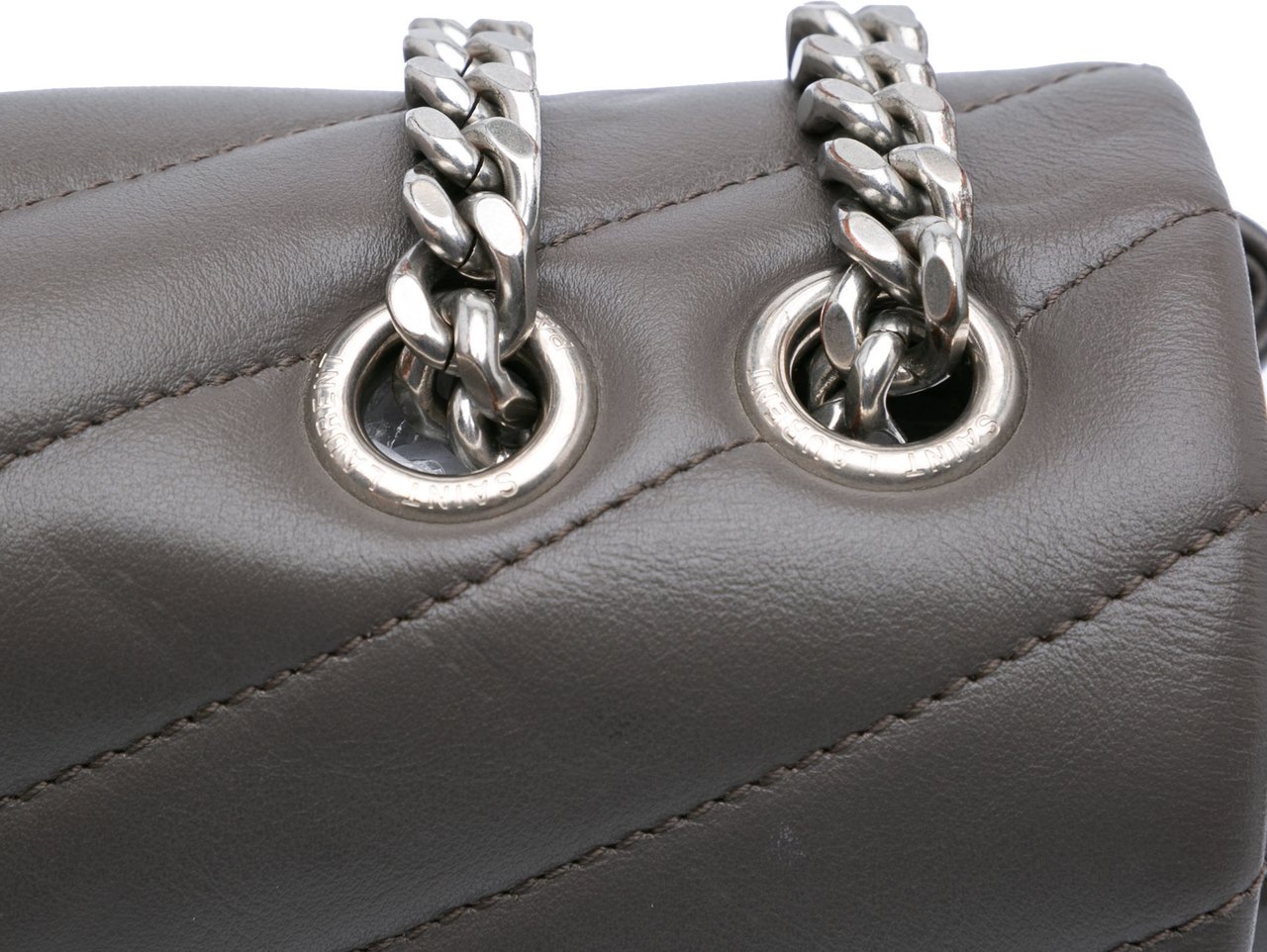 Saint Laurent Large Leather Monogram Matelasse LouLou Shoulder Bag Grijs
