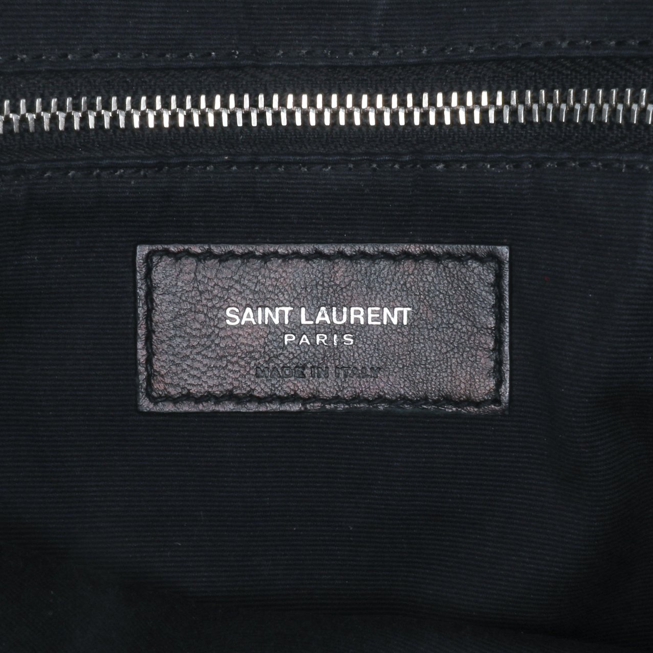Saint Laurent Large Leather Monogram Matelasse LouLou Shoulder Bag Grijs