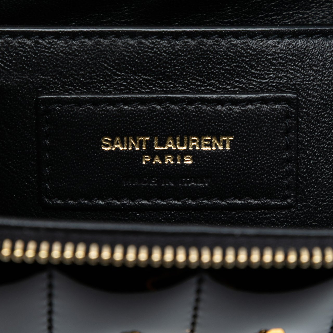 Saint Laurent Patent Vicky Vanity Bag Zwart
