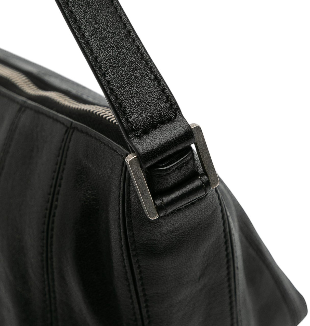 Saint Laurent Leather Blitz Shoulder Bag Zwart