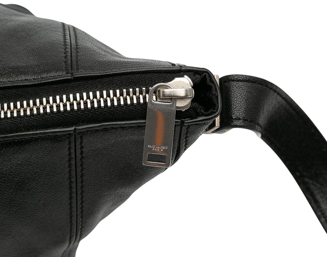 Saint Laurent Leather Blitz Shoulder Bag Zwart