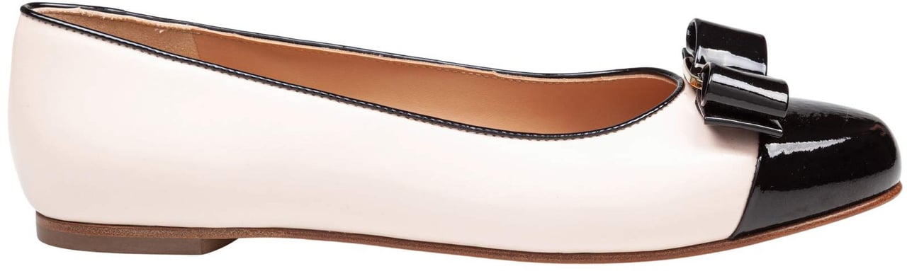 Salvatore Ferragamo Ferragamo varina ballerina flats in nappa and patent leather, pink and black Zwart
