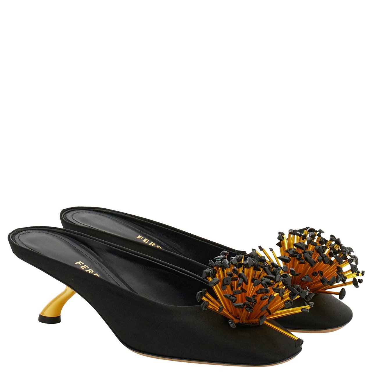 Salvatore Ferragamo Fabric Sculpted Heel Pumps Zwart