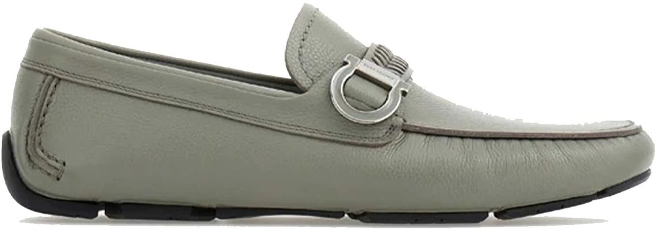 Salvatore Ferragamo SALVATORE Ferragamo Calipso Leather Loafers Grijs