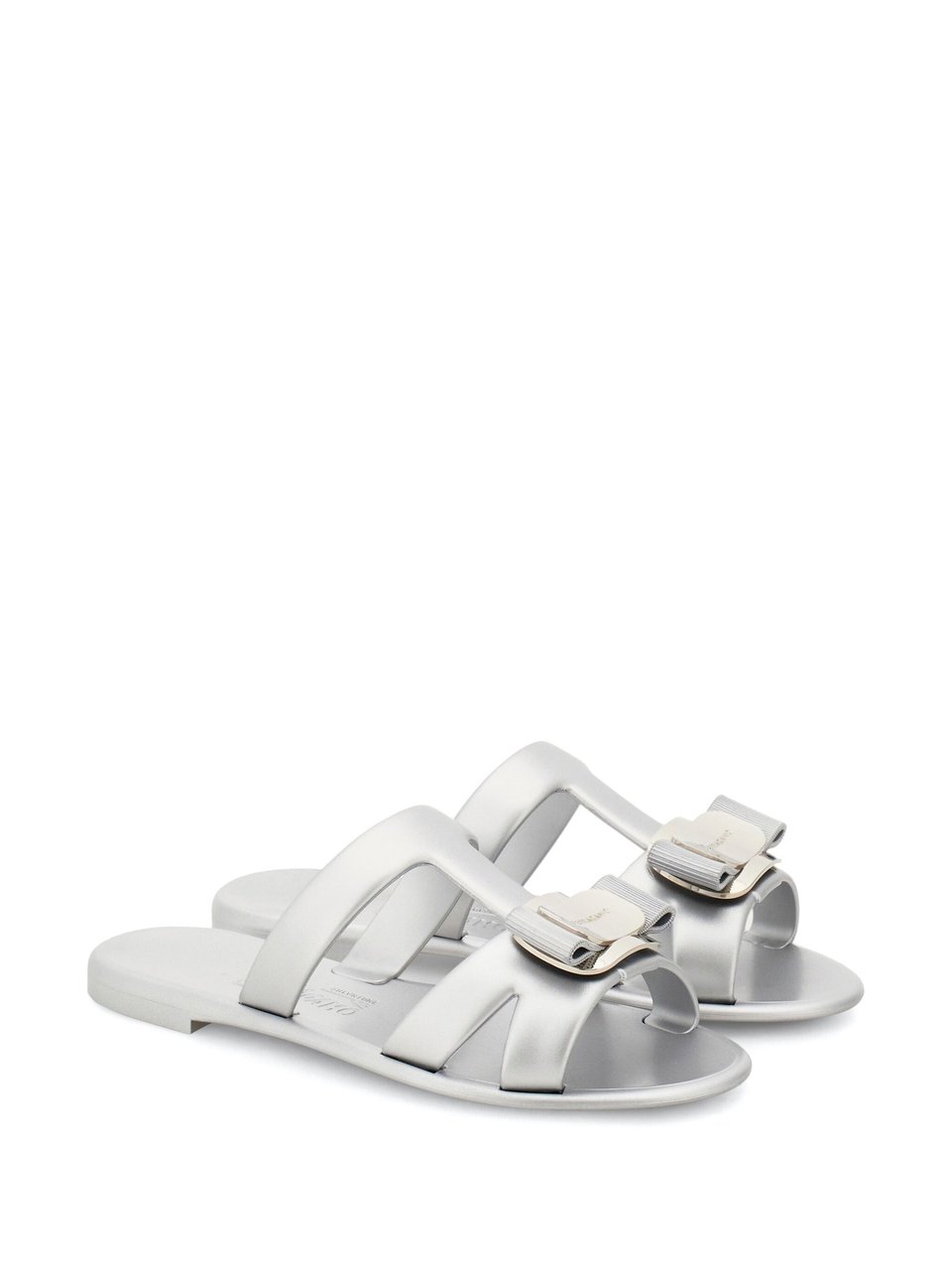 Salvatore Ferragamo Silver Lilou Flat Slide Rubber Sandals Grijs