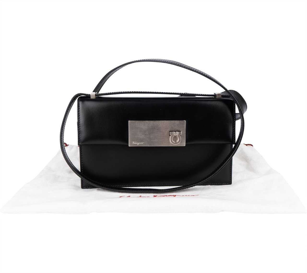 Salvatore Ferragamo Leather Gancini Small Flap Crossbody Bag Zwart