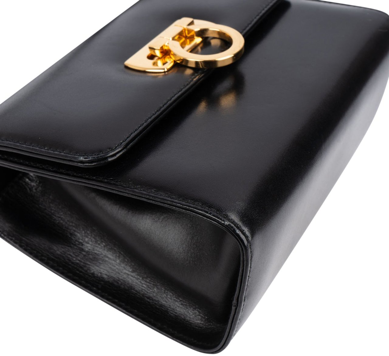 Salvatore Ferragamo Leather Gancini Mini Flap Crossbody Bag Zwart