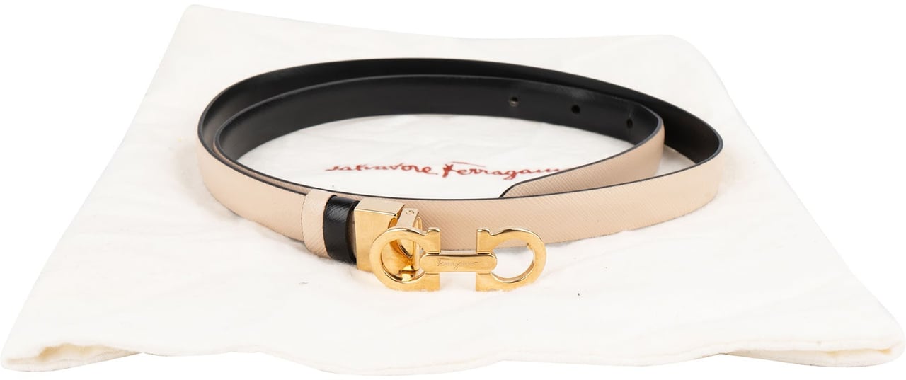 Salvatore Ferragamo Reversible Leather Gancini Belt (85) Divers