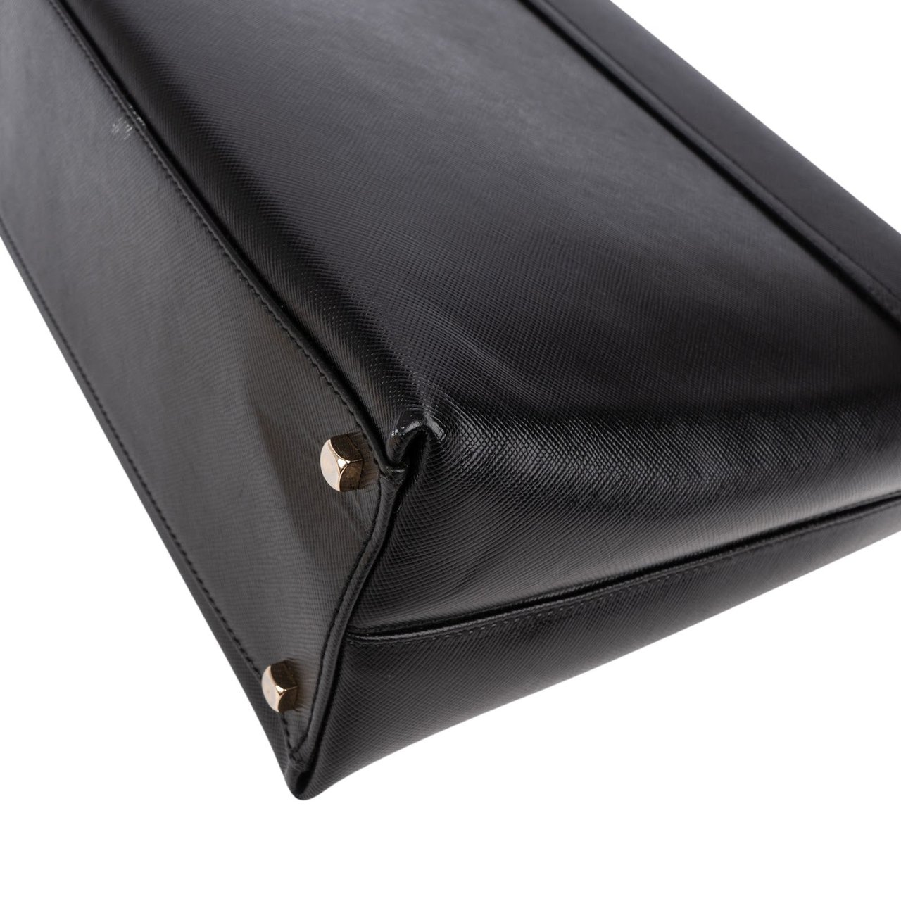Salvatore Ferragamo Black Leather Margot Top Handle Handbag Zwart