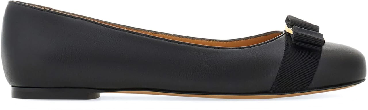 Salvatore Ferragamo Black Varina Soft Leather Ballet Flats Zwart