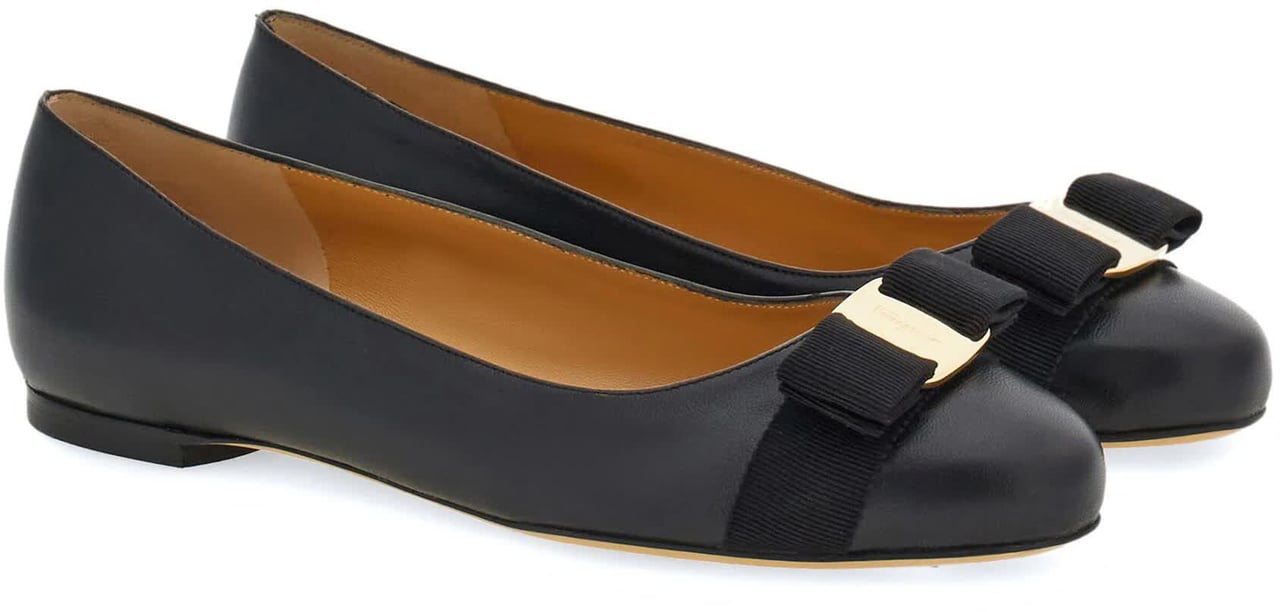 Salvatore Ferragamo Black Varina Soft Leather Ballet Flats Zwart