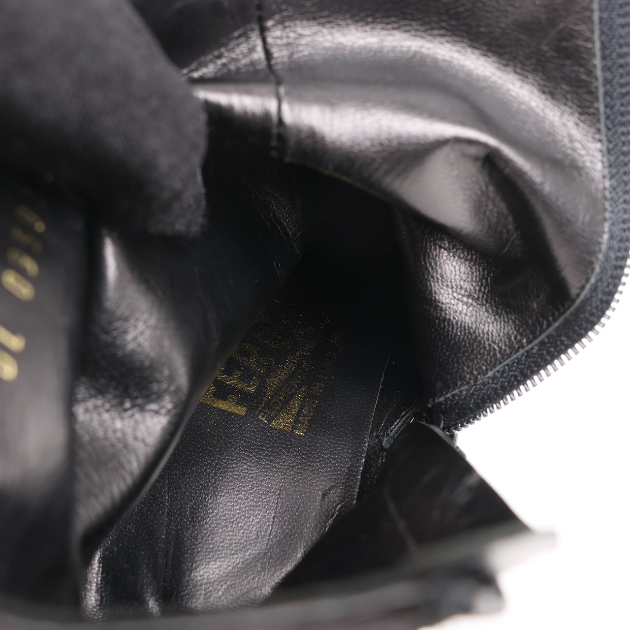 Salvatore Ferragamo Salvatore Ferragamo Gancini Leather & Suede Ankle Boots in Black, Size 4.5 US Zwart