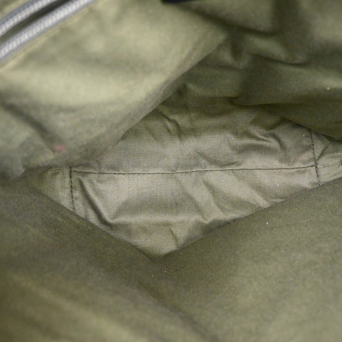 Salvatore Ferragamo Salvatore Ferragamo Gancini Tote Gancini Canvas Medium Zwart