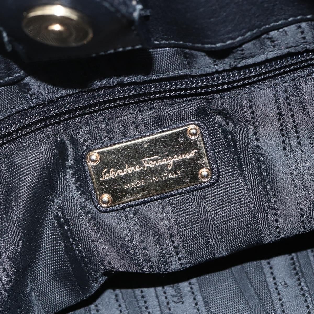 Salvatore Ferragamo W Chain Tote Leather Medium Zwart