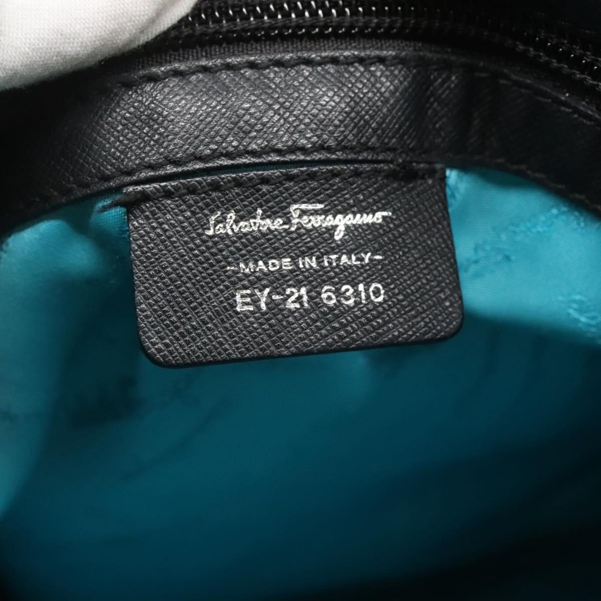 Salvatore Ferragamo Gancini Leather Small Zwart