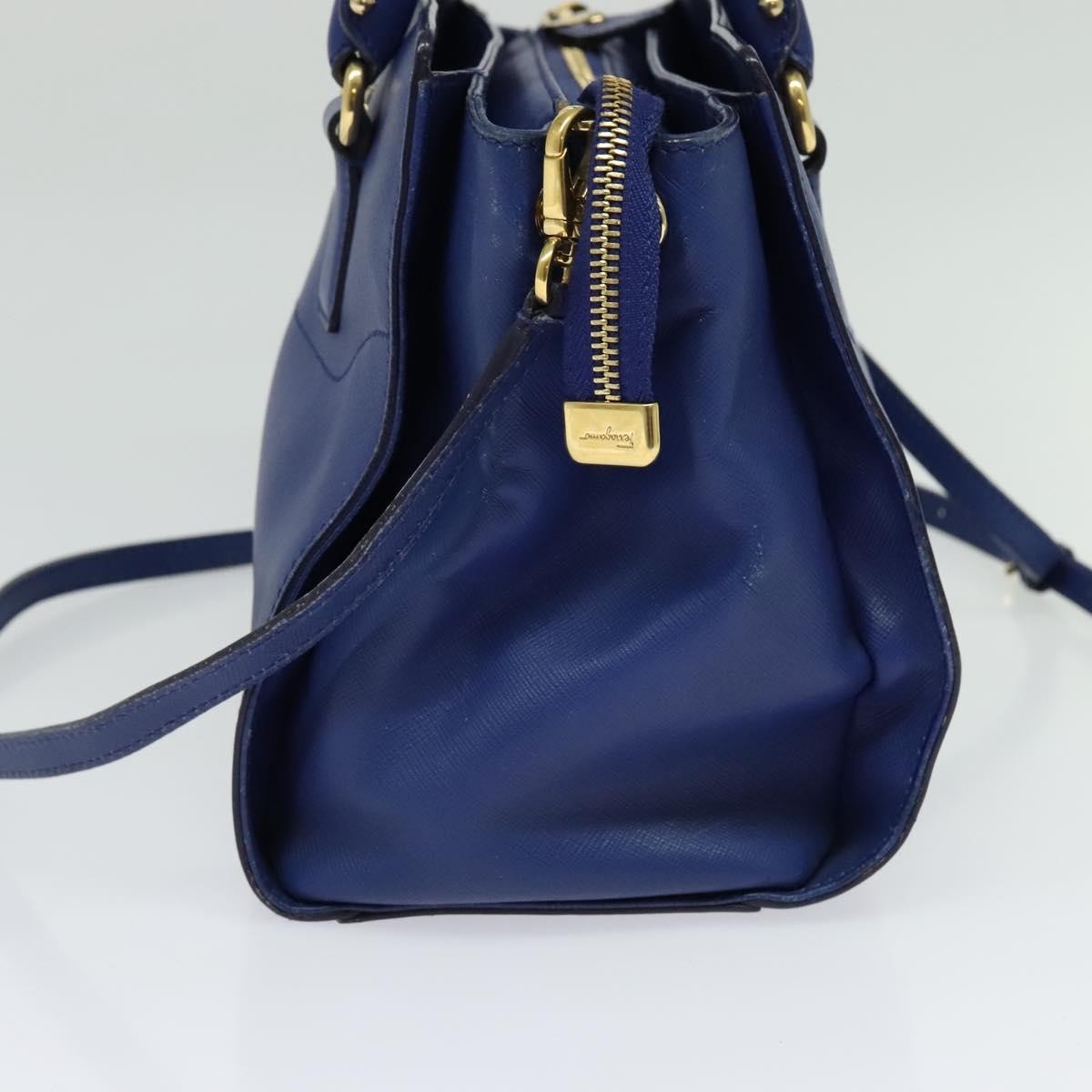 Salvatore Ferragamo Salvatore Ferragamo Beky Tote Saffiano Leather Medium Blauw