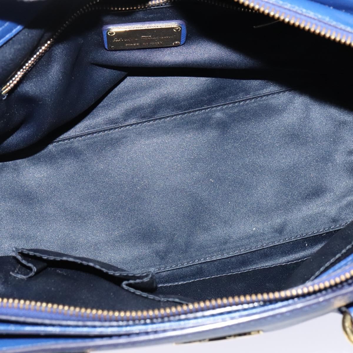 Salvatore Ferragamo Salvatore Ferragamo Beky Tote Saffiano Leather Medium Blauw