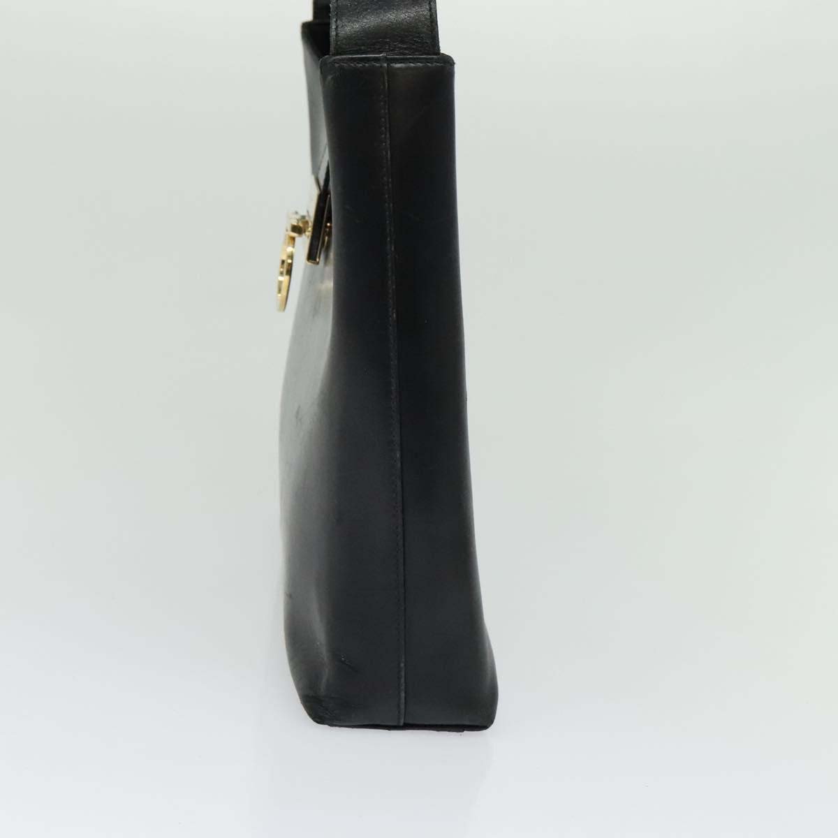 Salvatore Ferragamo Gancio Flap Hobo Leather Medium Zwart