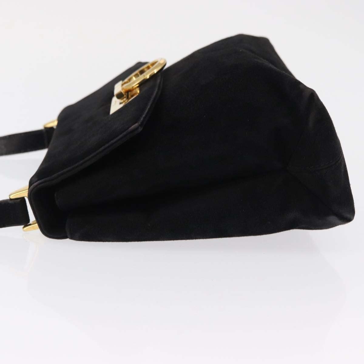 Salvatore Ferragamo Gancini Suede Zwart