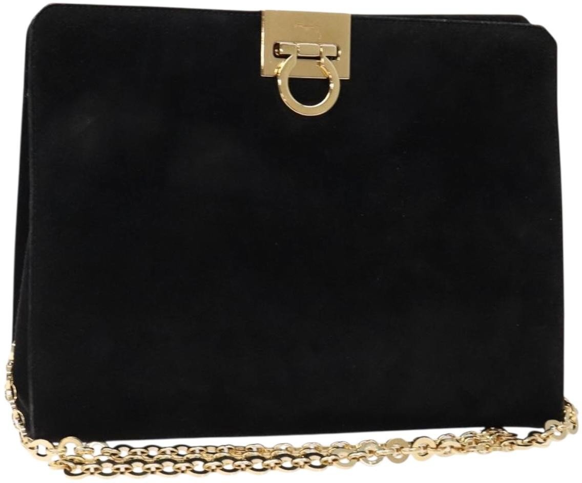 Salvatore Ferragamo Gancini Chain Shoulder Bag Suede Zwart