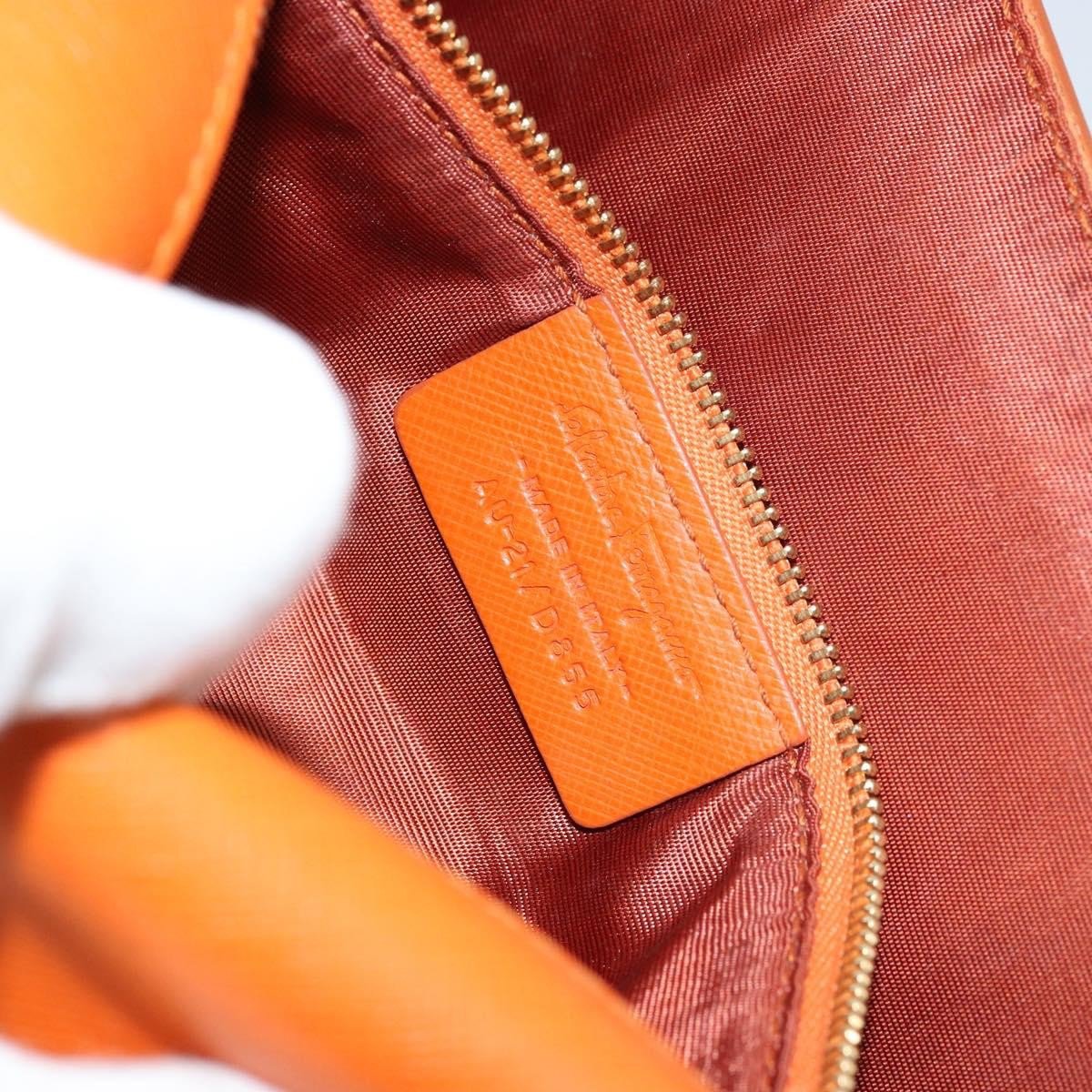 Salvatore Ferragamo Vara Bow Chain Clutch Leather Small Oranje