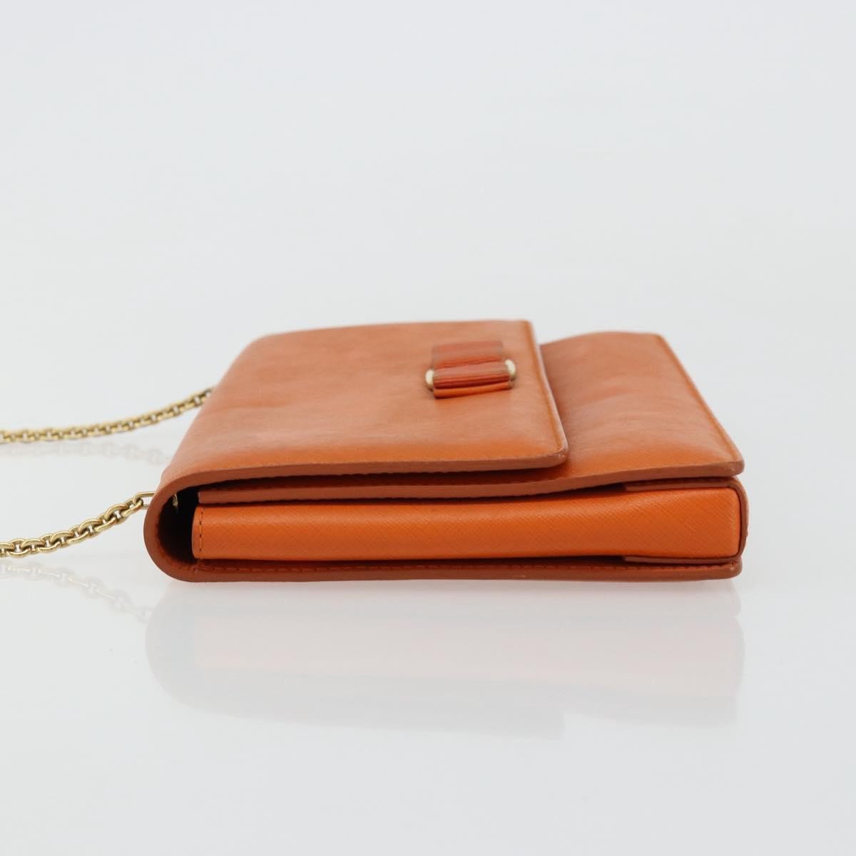 Salvatore Ferragamo Vara Bow Chain Clutch Leather Small Oranje