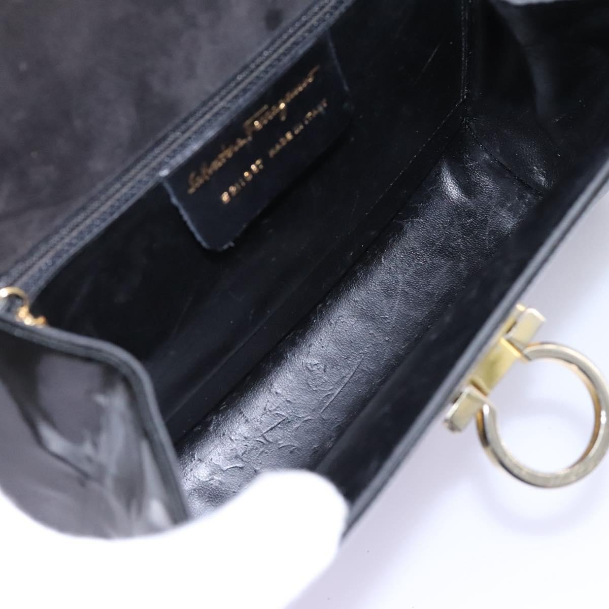 Salvatore Ferragamo Gancini Flap Patent Leather Zwart