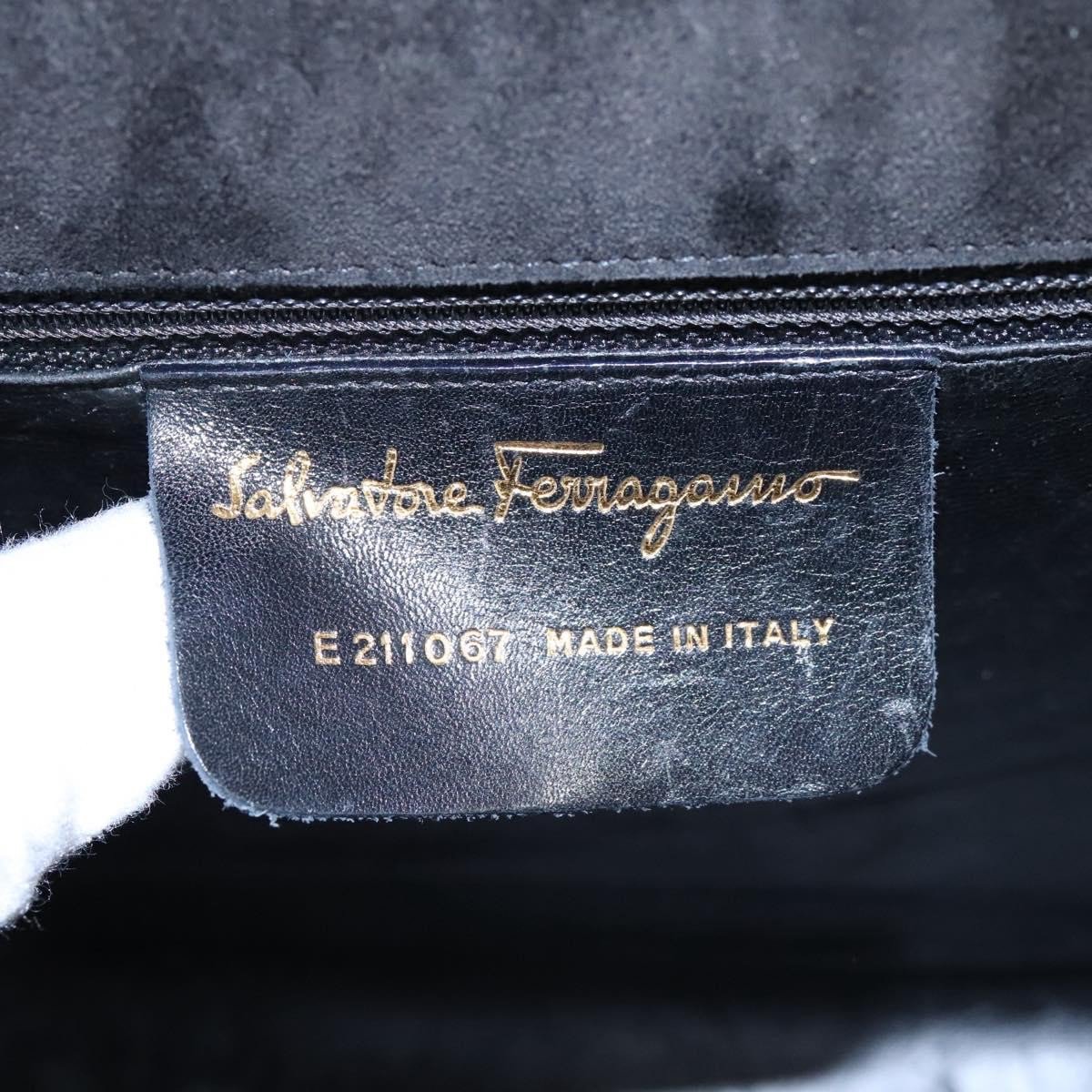 Salvatore Ferragamo Gancini Flap Patent Leather Zwart