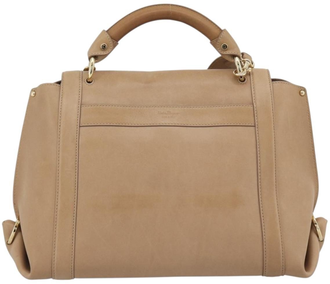 Salvatore Ferragamo Sofia Rainbow Saddle Leather Medium Beige