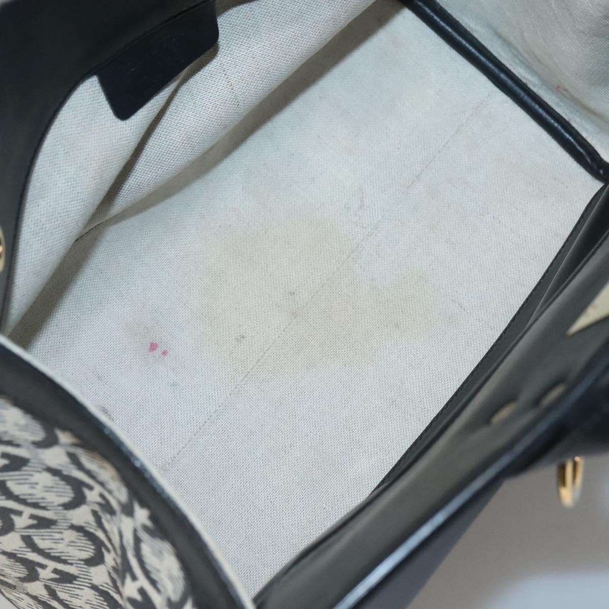 Salvatore Ferragamo Salvatore Ferragamo Studio Satchel Gancini Jacquard and Leather Medium Zwart