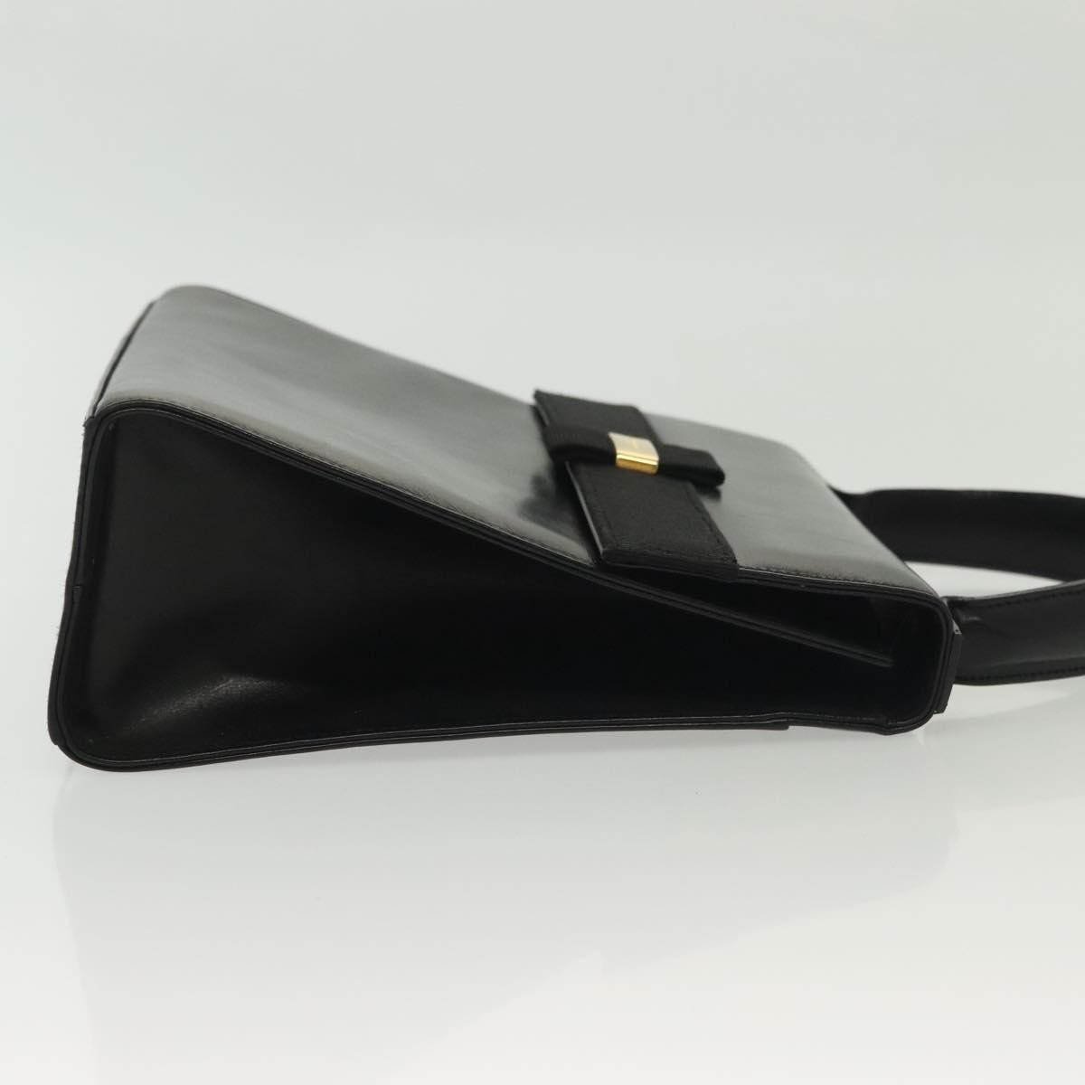 Salvatore Ferragamo Vala Leather Zwart