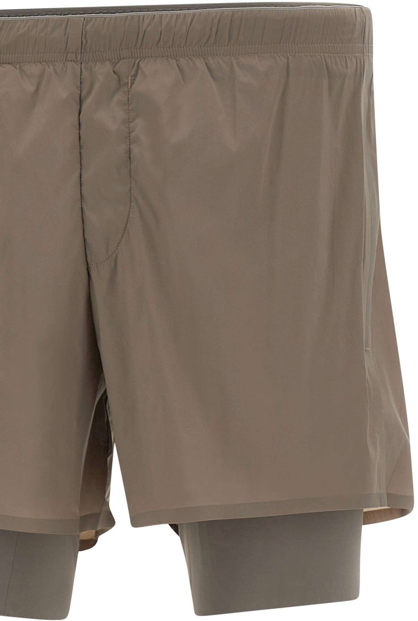 Satisfy Shorts Green Donkergroen