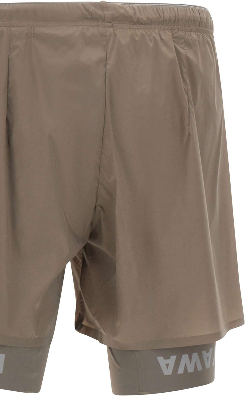 Satisfy Shorts Green Donkergroen