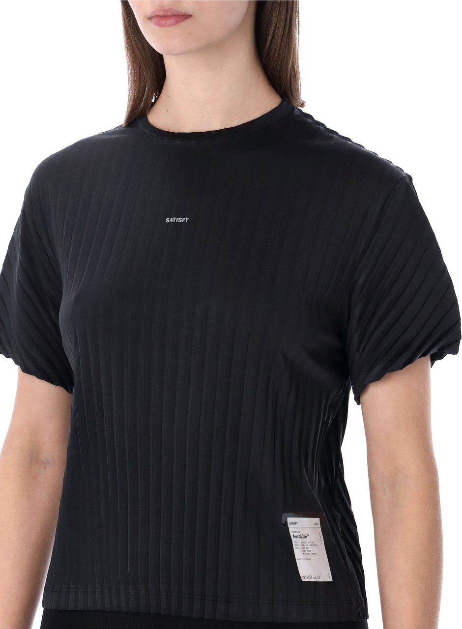 Satisfy Auralite Pleated Tee Nero Zwart