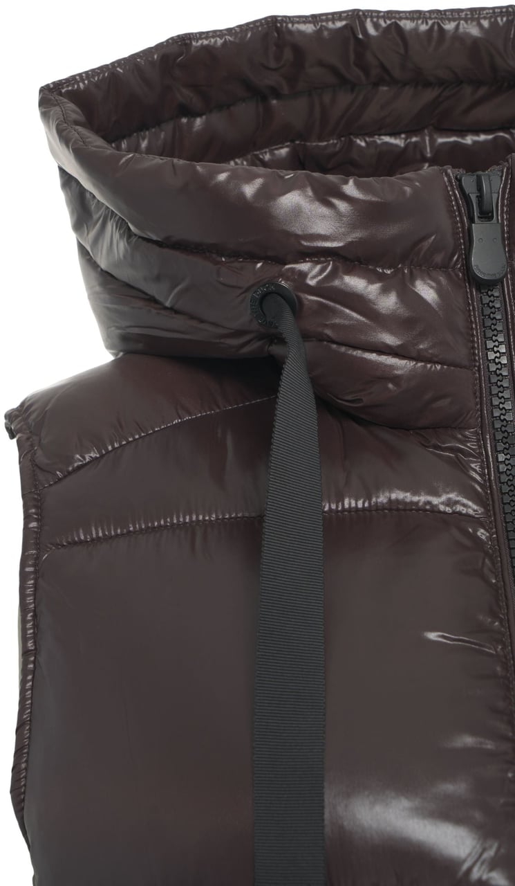 Save the Duck Eco down vest 'Iria' Bruin