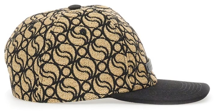 Stella McCartney Structured Neutral-Tone Hat with Refined Silhouette Zwart