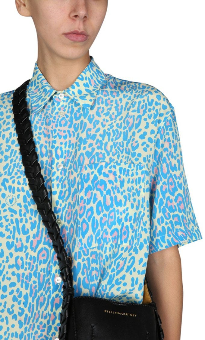 Stella McCartney Short-Sleeved Silk Top With Pointed Collar Blauw